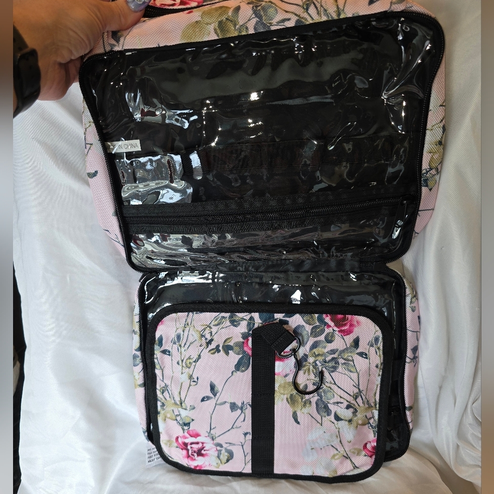 Floral Pink Travel Bag And Travel Cosmetic Pouch 2 Piece - Picture 3 of 5